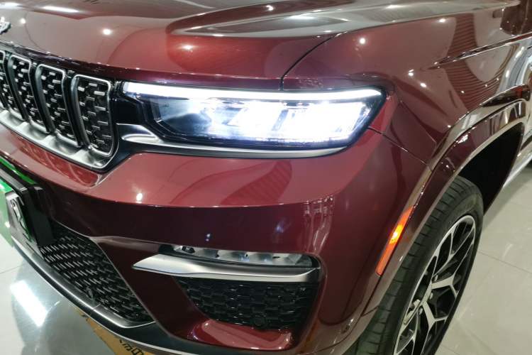 Used Jeep Grand Cherokee New Energy 2023 4xe Summit Edition Left Front Headlight
