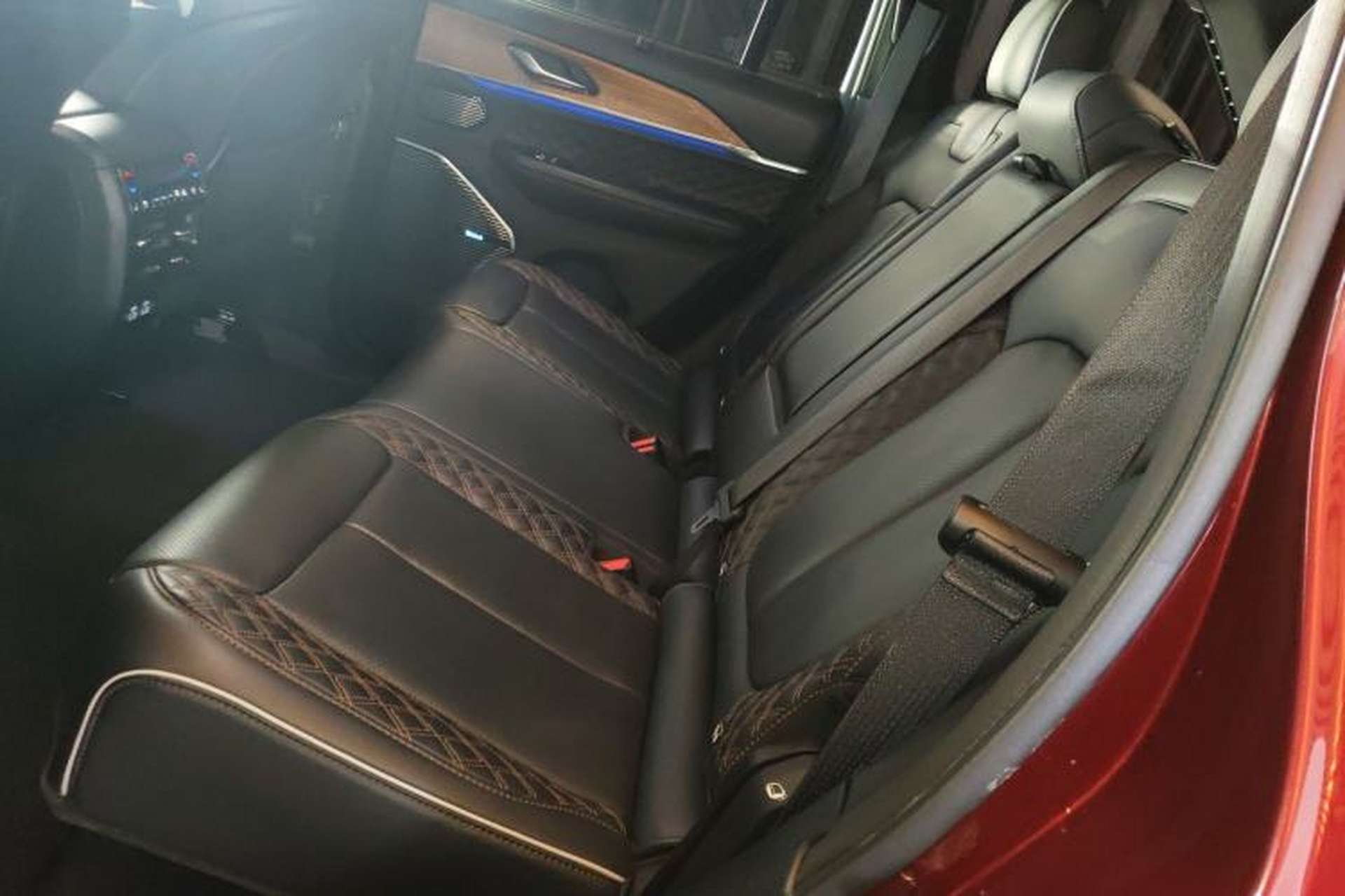Used Jeep Grand Cherokee New Energy 2023 4xe Summit Edition Left Rear Seat