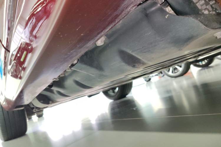 Used Jeep Grand Cherokee New Energy 2023 4xe Summit Edition Left Side Sill
