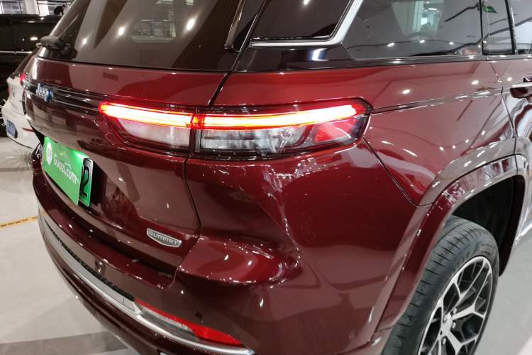Used Jeep Grand Cherokee New Energy 2023 4xe Summit Edition Right Rear Taillight