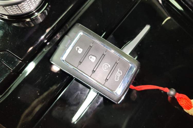 Used Jeep Grand Cherokee New Energy 2023 4xe Summit Edition Vehicle Key