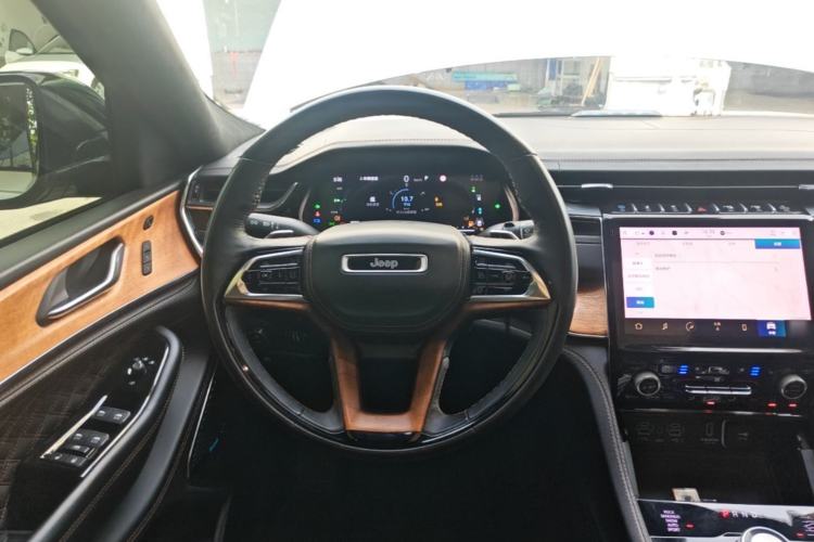 Used Jeep Grand Cherokee New Energy 2023 4xe Summit Edition Steering Wheel