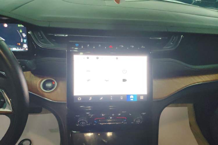 Used Jeep Grand Cherokee New Energy 2023 4xe Summit Edition Audio And AC Panel