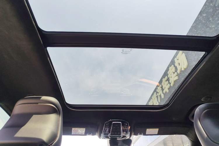 Used Jeep Grand Cherokee New Energy 2023 4xe Summit Edition Headliner