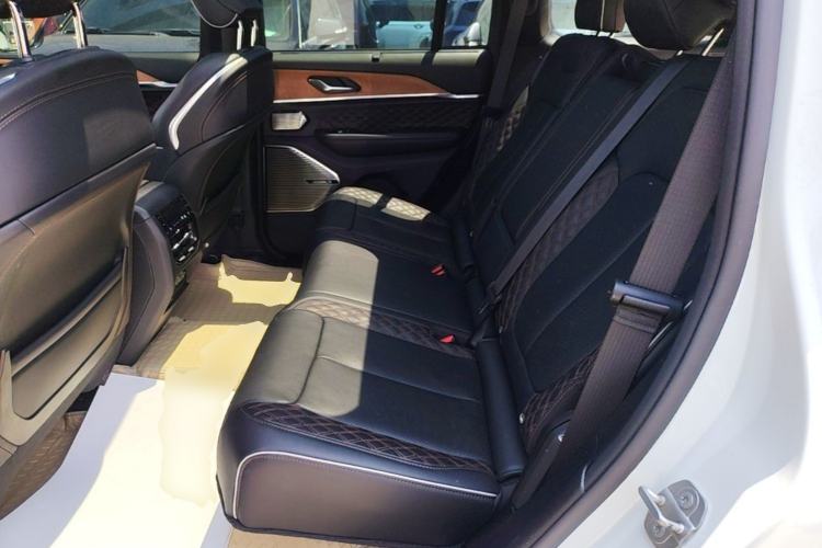 Used Jeep Grand Cherokee New Energy 2023 4xe Summit Edition Left Rear Seat