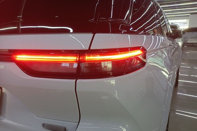 Used Jeep Grand Cherokee New Energy 2023 4xe Summit Edition Right Rear Taillight