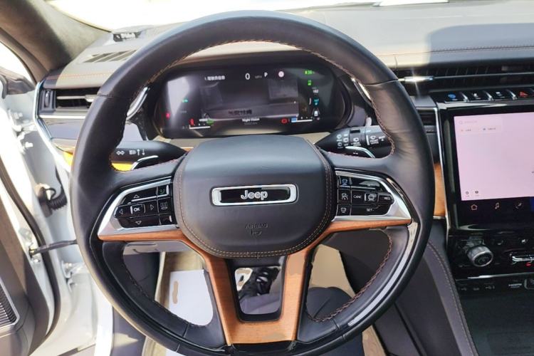 Used Jeep Grand Cherokee New Energy 2023 4xe Summit Edition Steering Wheel