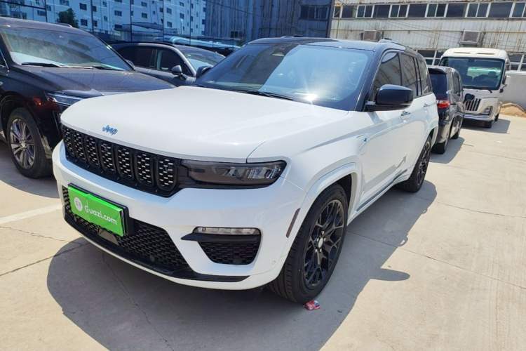 Used Jeep Grand Cherokee New Energy 2023 4xe Summit Edition Guazi used car, China used car export, Used car for sale, Used  cars, Cheapest cars for sale