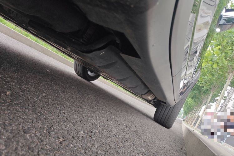 Used Jeep Grand Cherokee New Energy 2024 4xe Peak Edition Chassis Rear Right