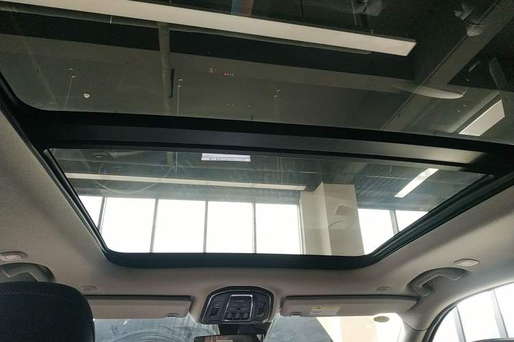 Used Jeep Grand Cherokee New Energy 2024 4xe Peak Edition Headliner