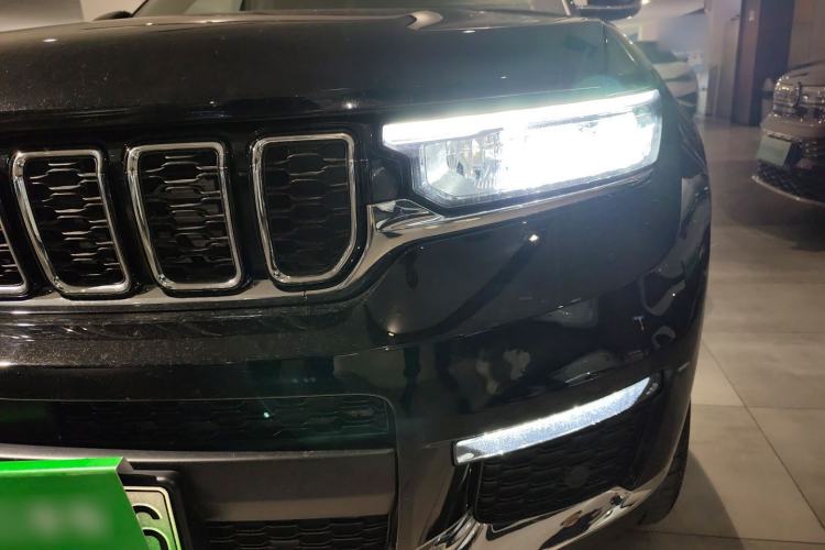 Used Jeep Grand Cherokee New Energy 2024 4xe Peak Edition Left Front Headlight