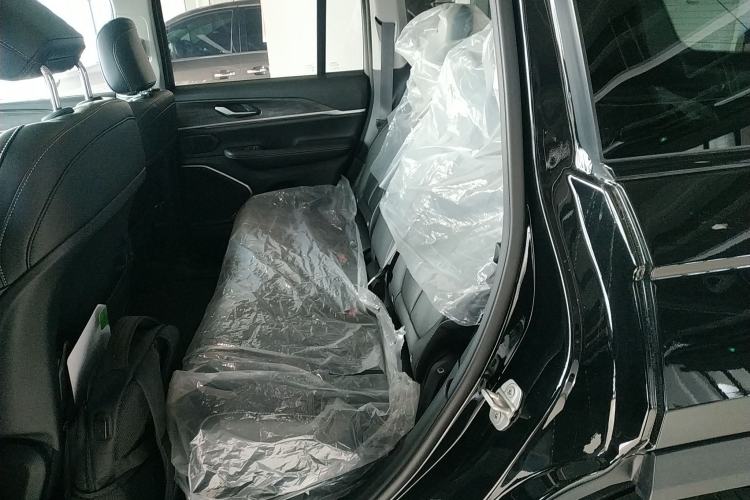 Used Jeep Grand Cherokee New Energy 2024 4xe Peak Edition Left Rear Seat