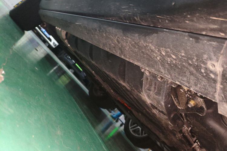 Used Jeep Grand Cherokee New Energy 2024 4xe Peak Edition Chassis Rear Left