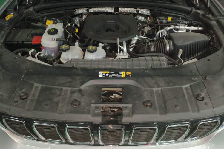 Used Jeep Grand Cherokee New Energy 2024 4xe Peak Edition Engine Bay