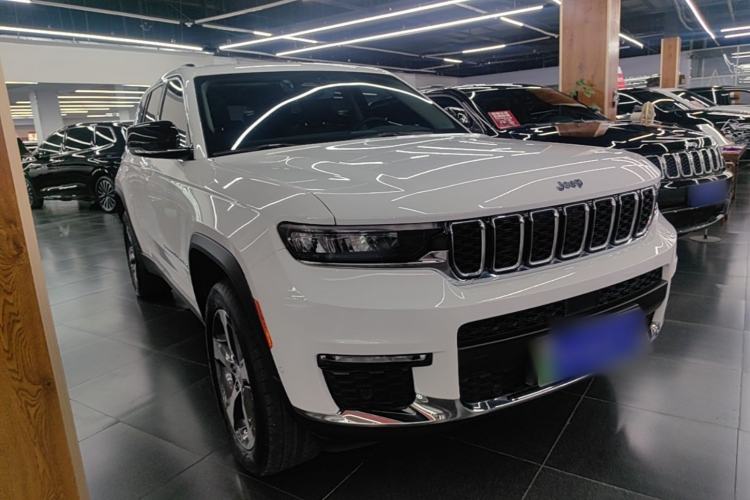 Used Jeep Grand Cherokee New Energy 2024 4xe Peak Edition Front Right 45 Deg