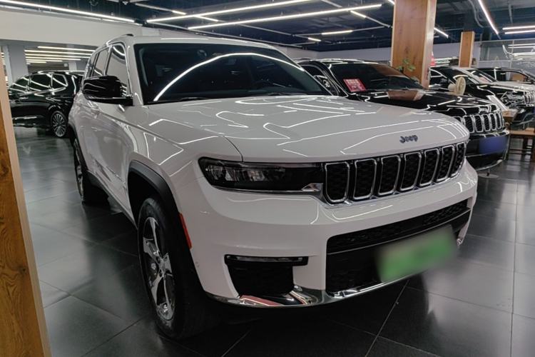Used Jeep Grand Cherokee New Energy 2024 4xe Peak Edition Front Right 45 Deg