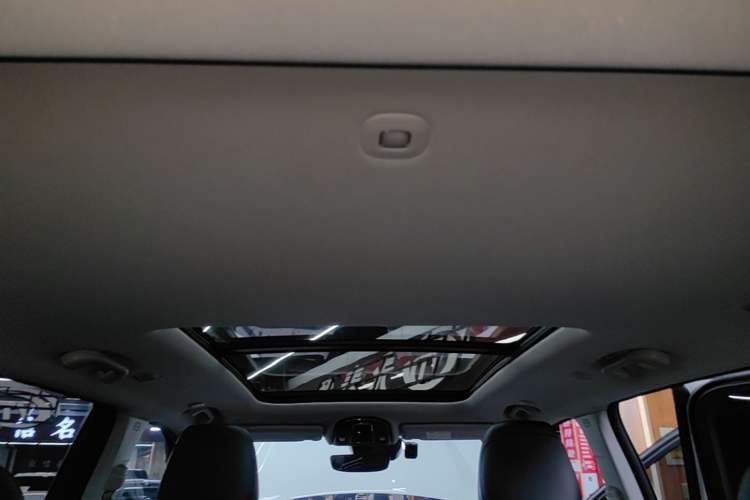 Used Jeep Grand Cherokee New Energy 2024 4xe Peak Edition Headliner