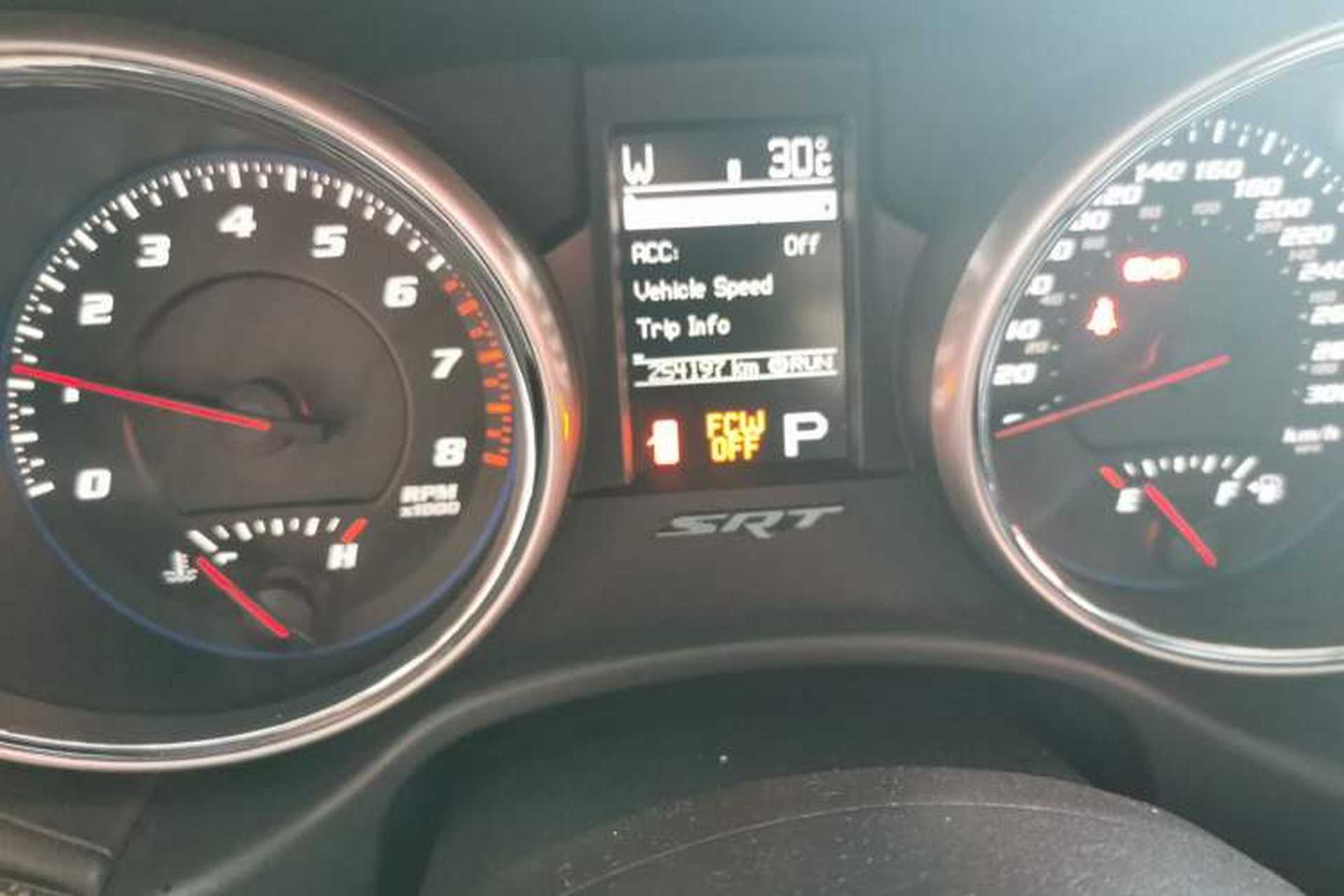 Used Jeep Grand Cherokee SRT 2013 6.4L SRT8 Odometer Close Up