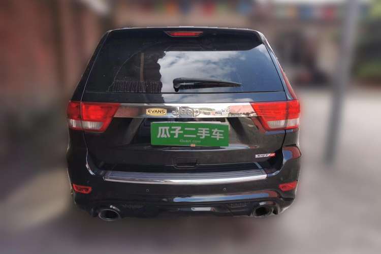 Used Jeep Grand Cherokee SRT 2013 6.4L SRT8 Rear