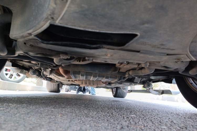 Used Jeep Grand Cherokee SRT 2014 6.4L SRT8 Chassis Front