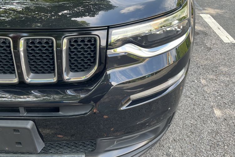Used Jeep Grand Commander 2020 2.0T Two-Wheel Drive Elite Version Left Front Headlight