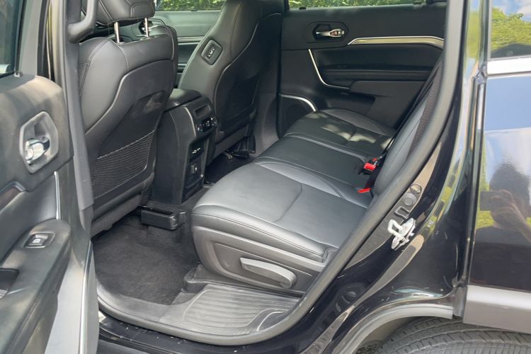 Used Jeep Grand Commander 2020 2.0T Two-Wheel Drive Elite Version Left Rear Seat