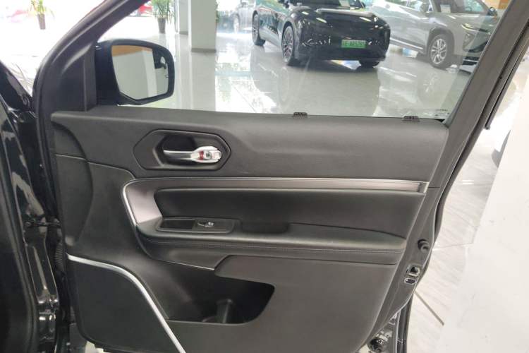 Used Jeep Grand Commander 2020 2.0T Two-Wheel Drive Elite Version Right Front Door Interior