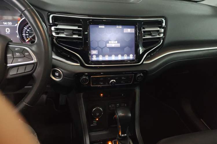 Used Jeep Grand Commander 2018 2.0T Four-Wheel Drive Enjoyment Edition China VI Audio And AC Panel