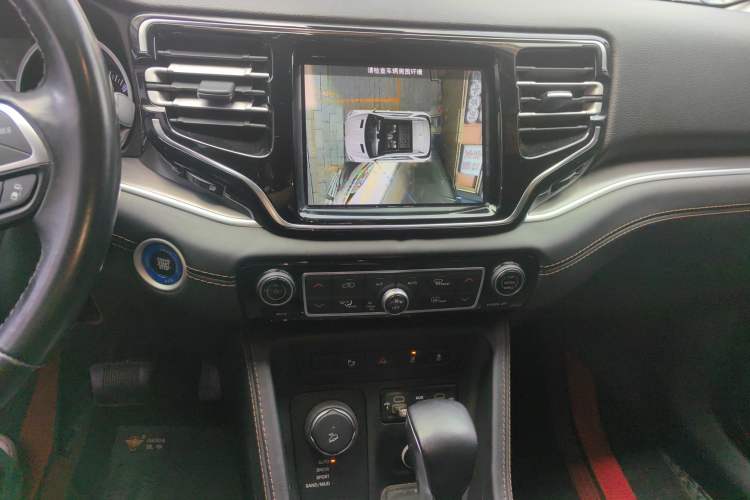 Used Jeep Grand Commander 2018 2.0T Four-Wheel Drive Smart Enjoyment Version China V Emission Standard Audio And AC Panel