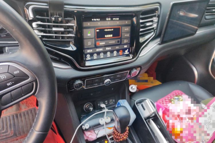 Used Jeep Grand Commander 2018 2.0T Two-Wheel Drive Enjoy Edition China VI Audio And AC Panel