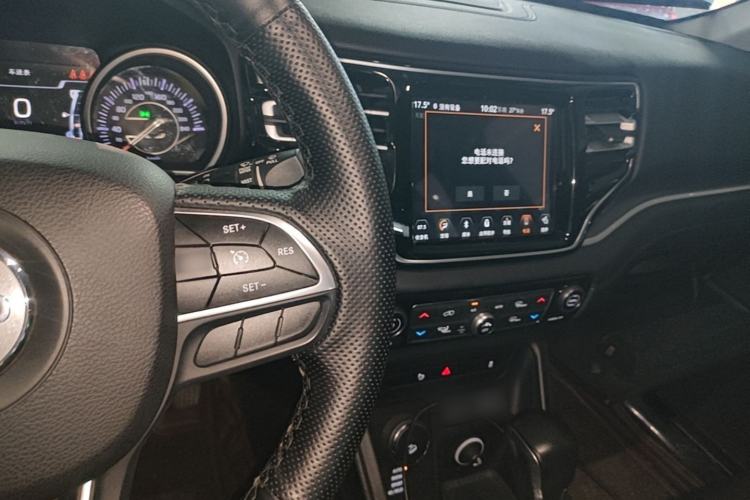 Used Jeep Grand Commander 2018 2.0T Four-Wheel Drive Premium Navigation Version China V Center Console