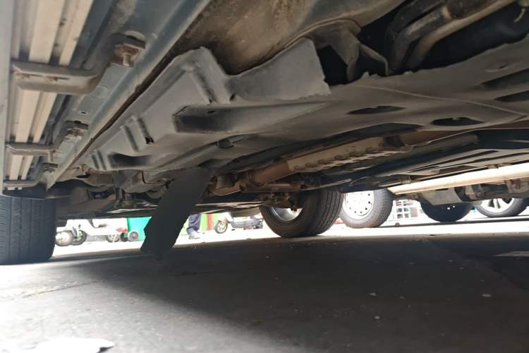 Used Jeep Grand Commander 2018 2.0T Four-wheel Drive Premium Edition China VI Chassis Front Left