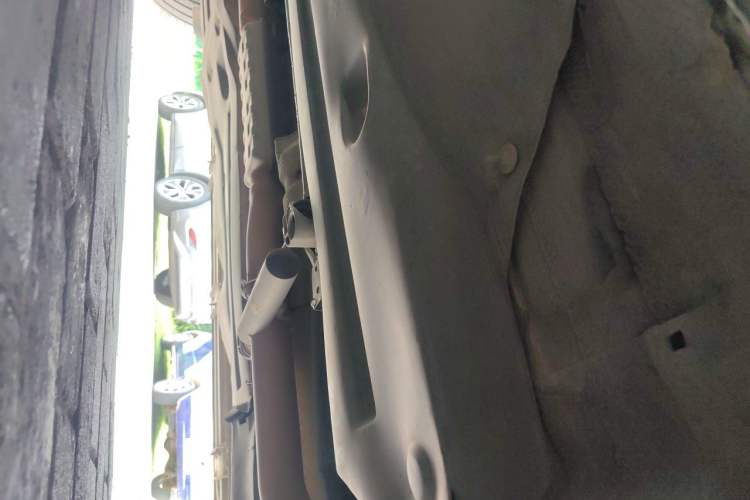 Used Jeep Grand Commander 2018 2.0T Four-Wheel Drive Premium Navigation Version China V Chassis Front Right