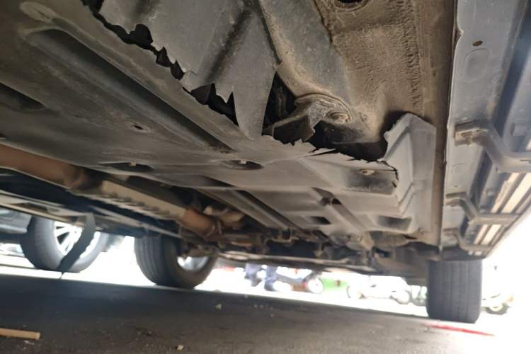 Used Jeep Grand Commander 2018 2.0T Four-wheel Drive Premium Edition China VI Chassis Front Right