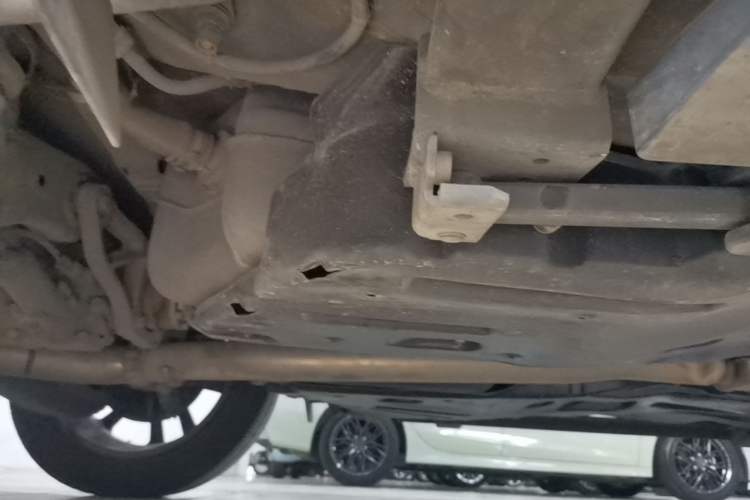 Used Jeep Grand Commander 2018 2.0T Four-Wheel Drive Enjoyment Edition China VI Chassis Rear Right