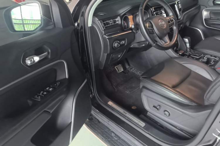 Used Jeep Grand Commander 2018 2.0T Four-Wheel Drive Premium Navigation Version China V Driver Seat