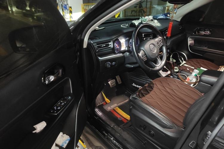 Used Jeep Grand Commander 2018 2.0T Four-Wheel Drive Prestige Edition China V Driver Seat