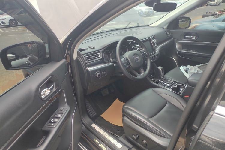 Used Jeep Grand Commander 2018 2.0T Four-Wheel Drive Premium Navigation Version China V Driver Seat