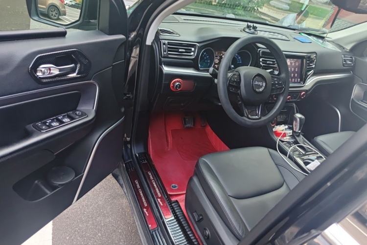 Used Jeep Grand Commander 2018 2.0T Four-Wheel Drive Enjoyment Edition China VI Driver Seat