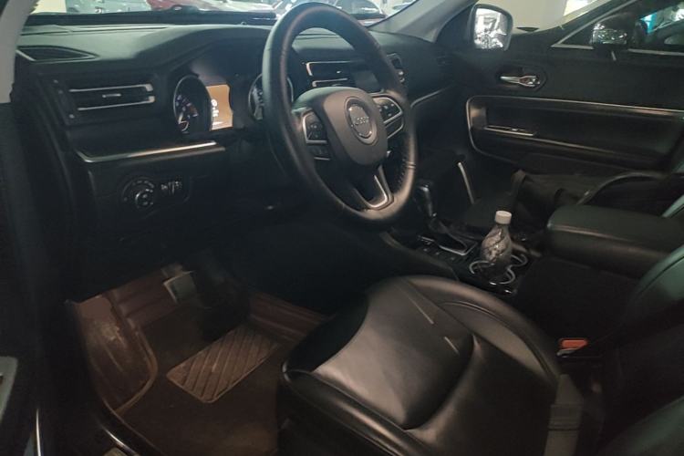 Used Jeep Grand Commander 2018 2.0T Four-Wheel Drive Premium Navigation Version China V Driver Seat