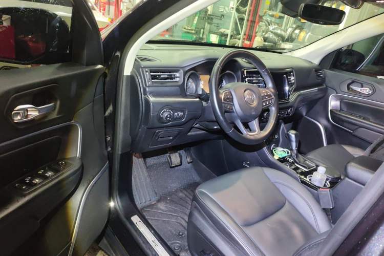 Used Jeep Grand Commander 2018 2.0T Four-Wheel Drive Prestige Edition China V Driver Seat