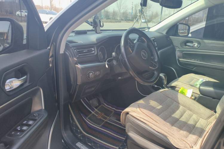 Used Jeep Grand Commander 2018 2.0T Four-Wheel Drive Enjoyment Version China V Driver Seat