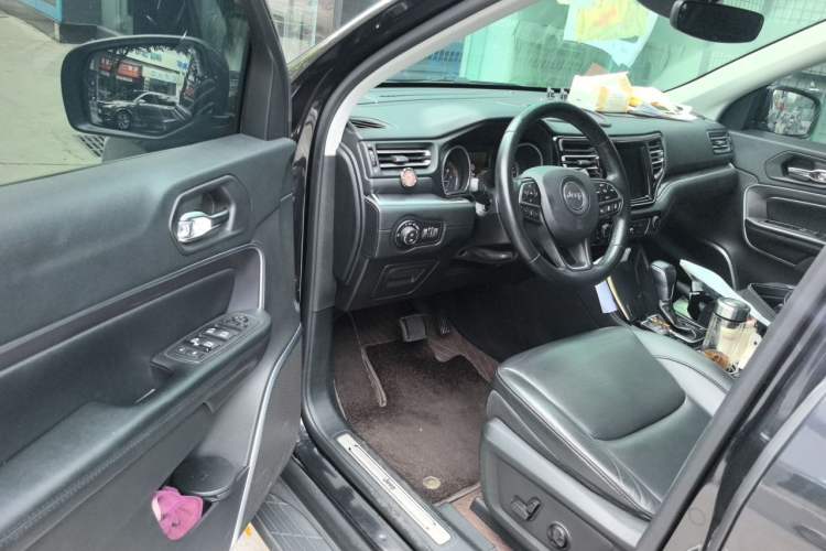 Used Jeep Grand Commander 2018 2.0T Four-Wheel Drive Prestige Edition China V Driver Seat