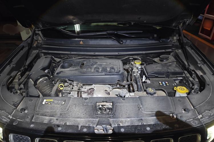 Used Jeep Grand Commander 2018 2.0T Four-Wheel Drive Prestige Edition China V Engine Bay