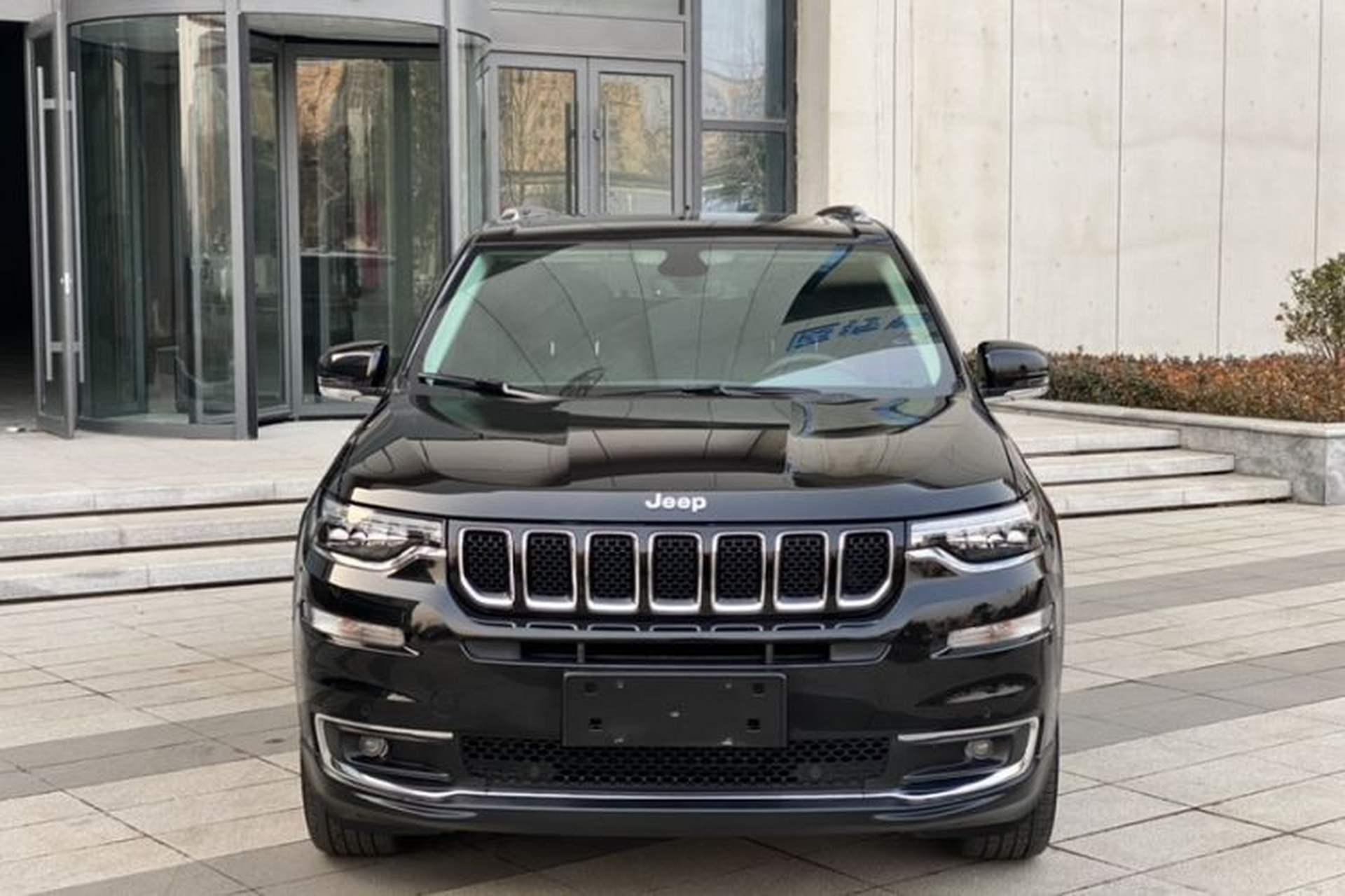 Used Jeep Grand Commander 2018 2.0T Four-Wheel Drive Enjoyment Edition China VI Exterior 1