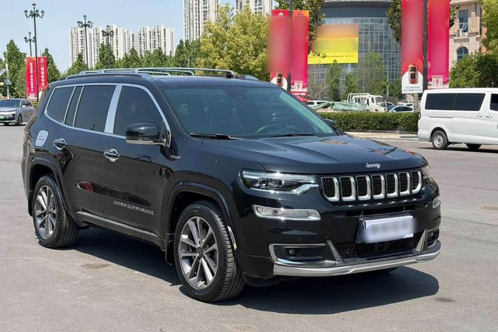 Used Jeep Grand Commander 2018 2.0T Four-Wheel Drive Smart Enjoyment Version China V Emission Standard Exterior 3
