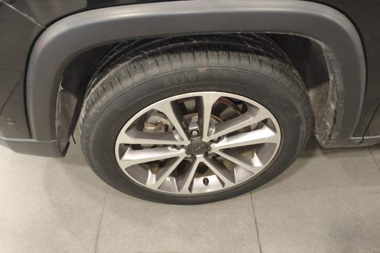 Used Jeep Grand Commander 2018 2.0T Four-Wheel Drive Enjoyment Edition China VI Exterior 4