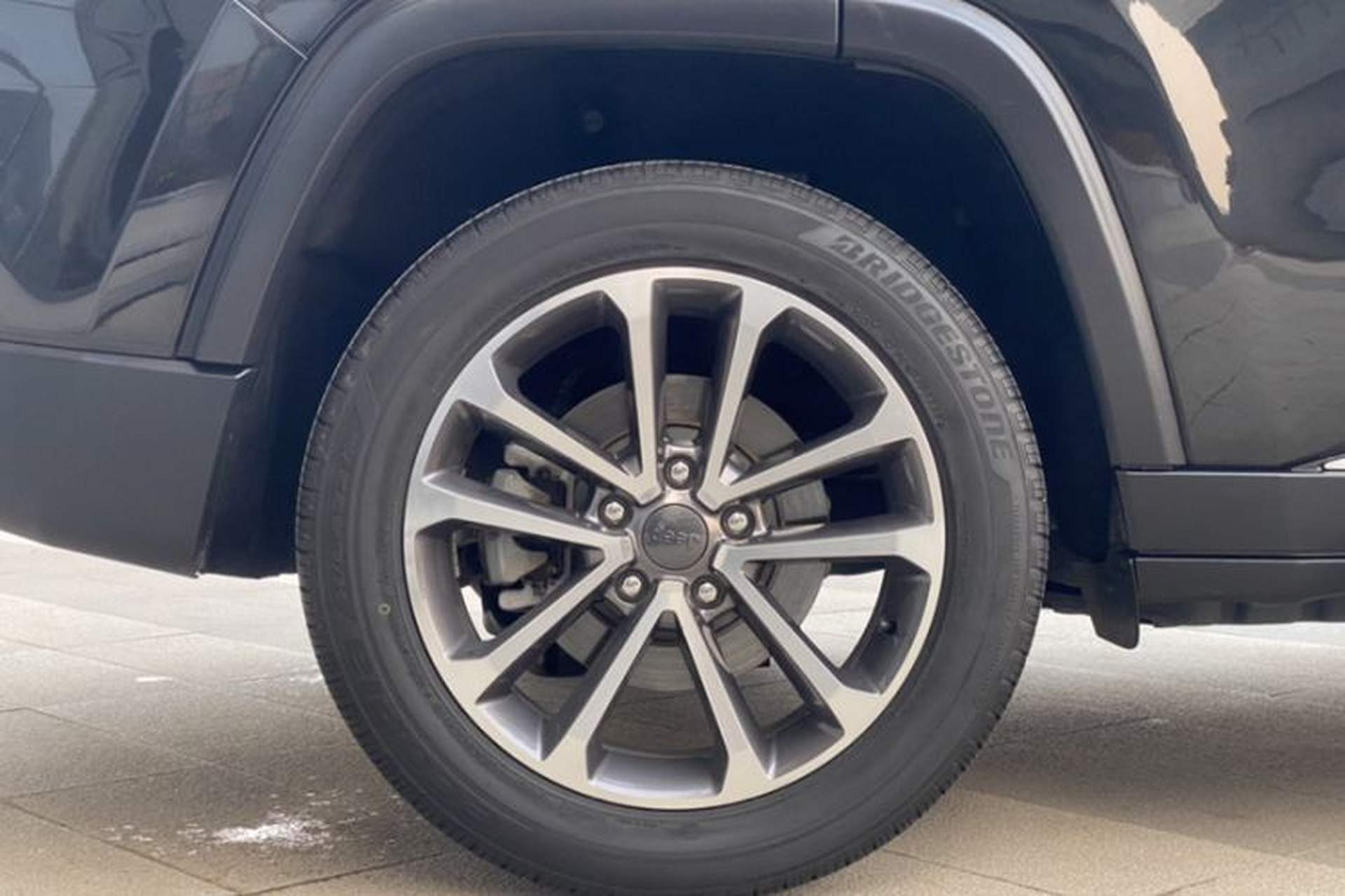 Used Jeep Grand Commander 2018 2.0T Four-Wheel Drive Enjoyment Edition China VI Exterior 5
