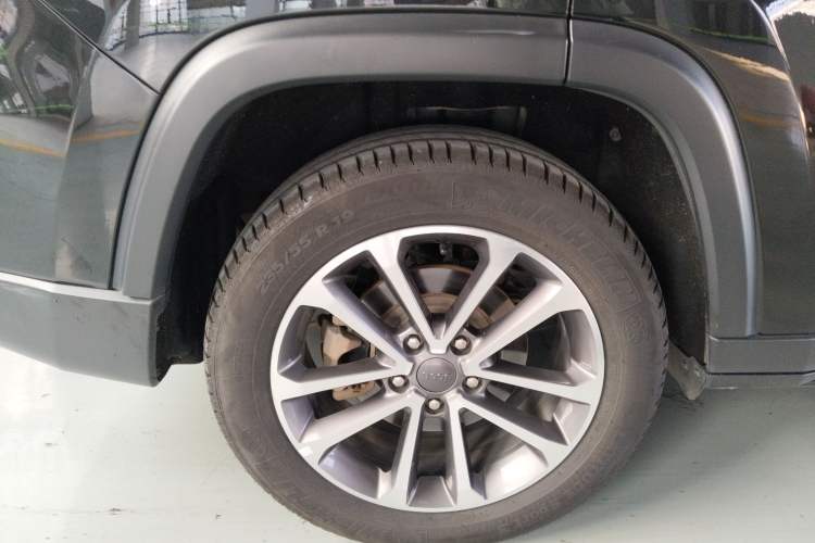Used Jeep Grand Commander 2018 2.0T Four-Wheel Drive Enjoyment Version China V Exterior 5