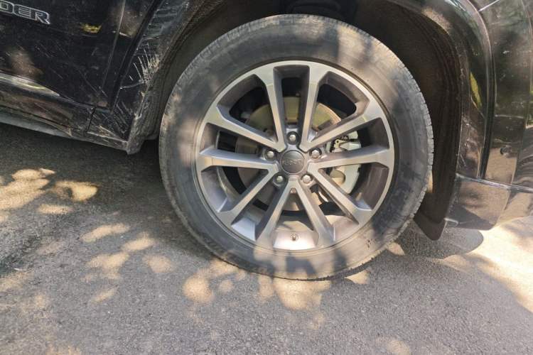 Used Jeep Grand Commander 2018 2.0T Four-Wheel Drive Smart Enjoyment Version China V Emission Standard Exterior 7